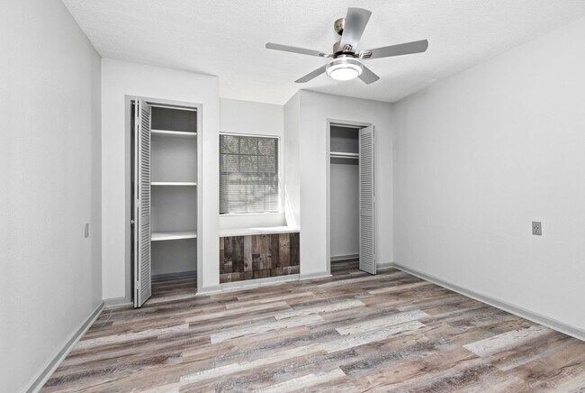 Building Photo - Newly Renovated 2 Bedroom, 2 Bath home on 1 acre near Downtown Live Oak