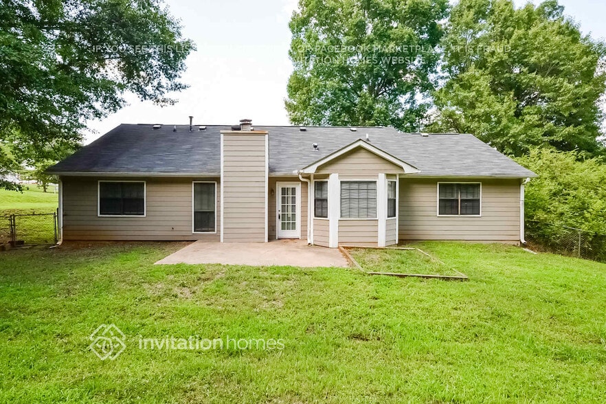 Building Photo - 213 Northbridge Dr