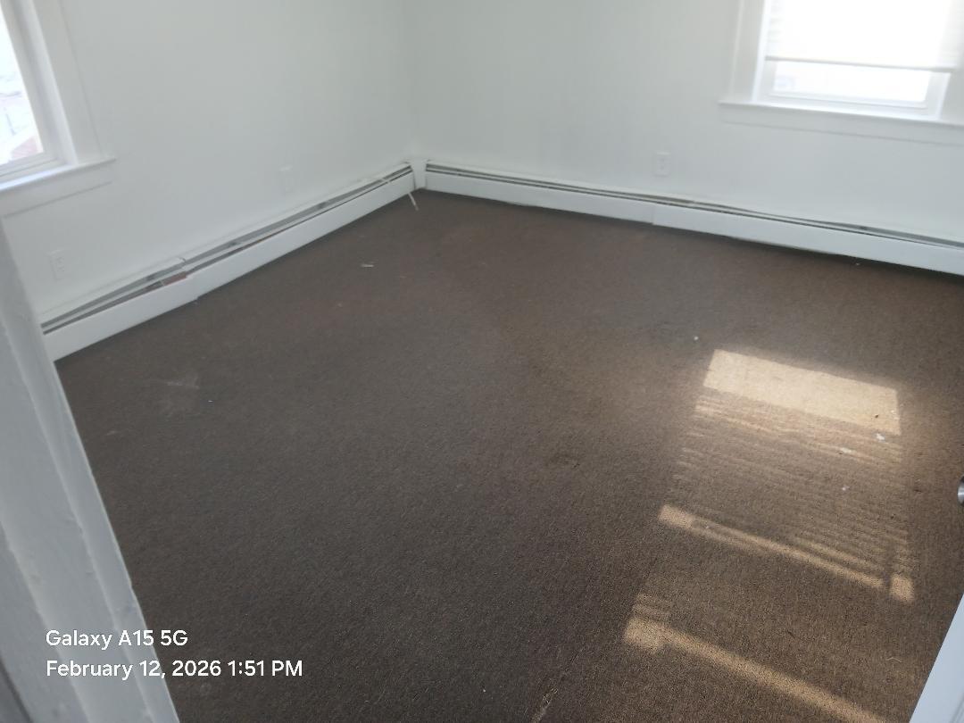 Building Photo - 158 Seeley Ave