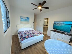 Building Photo - 2825 Pali Hwy