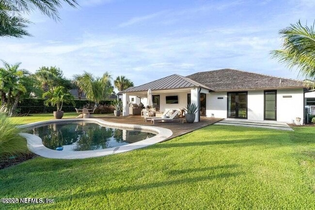 Building Photo - 4096 Ponte Vedra Blvd