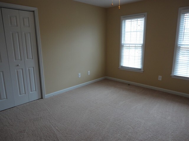 Building Photo - 6415 Wenham Ct
