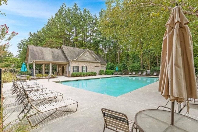 Building Photo - 2757 Keystone Ave