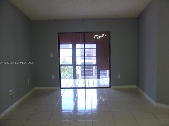 Building Photo - 19025 NW 62nd Ave