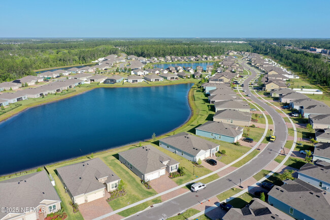 Building Photo - 380 Brybar Dr