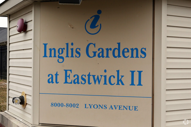 Building Photo - Inglis Gardens at Eastwick