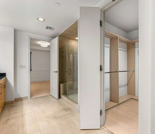 Building Photo - 1505 Elm St