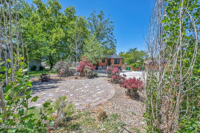 Building Photo - 1300 Clough Rd
