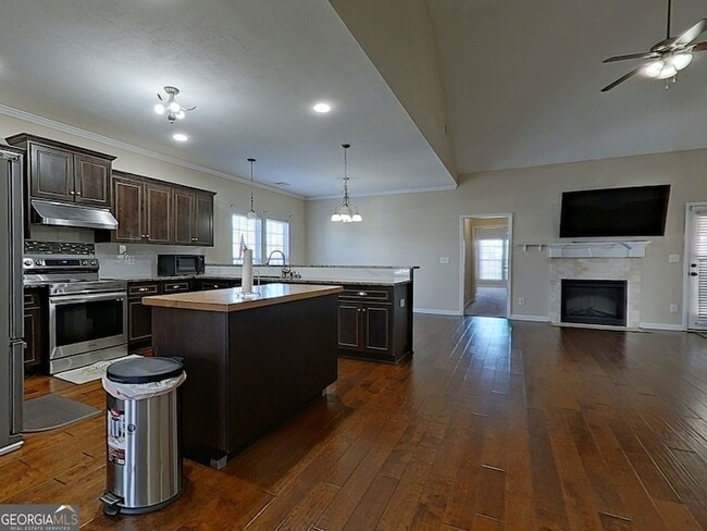 Building Photo - 3024 Margot Ln