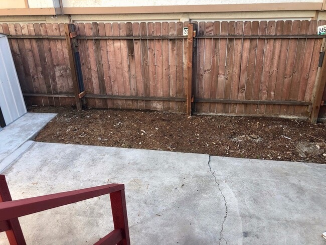 Building Photo - Gorgeous Completely Remodeled California Beach Bungalow w/Laundry+Backyard+Storage Near Beach