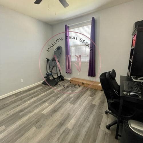 Building Photo - 5578 Poppy Way