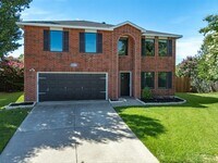 Building Photo - 5304 Los Altos Rd