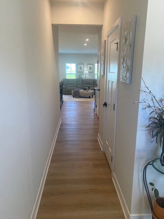 Hallway - 211 Pryor Dr