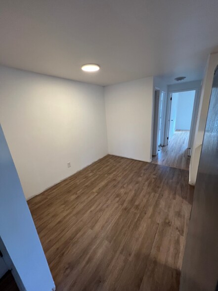 Building Photo - 2724 Anderson Ferry Rd