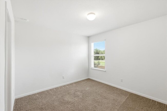 Building Photo - 6407 Principale Dr