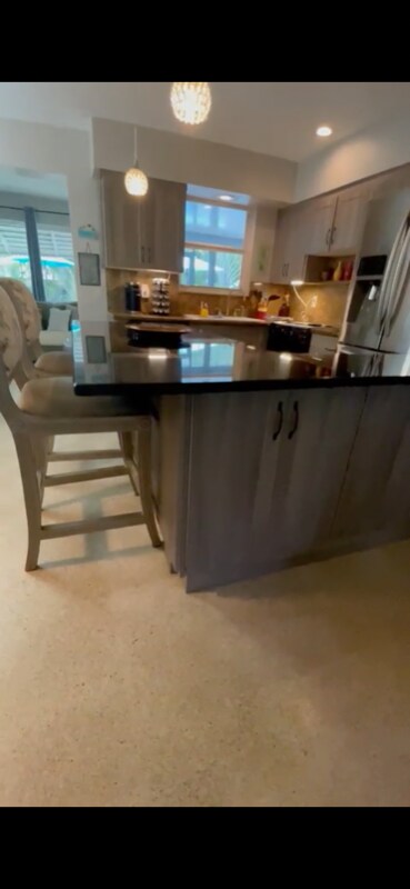 Building Photo - 4511 NE 13th Ave