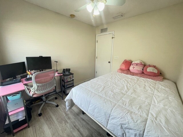 Building Photo - 736 Wynfield Cir