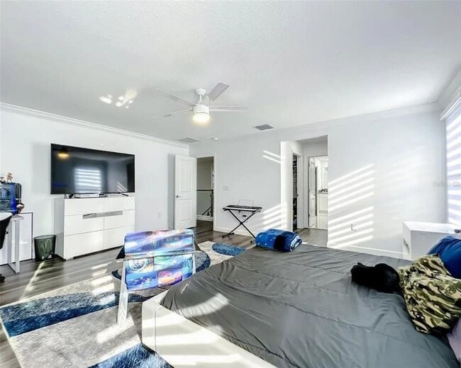 Building Photo - 2143 Camden Loop