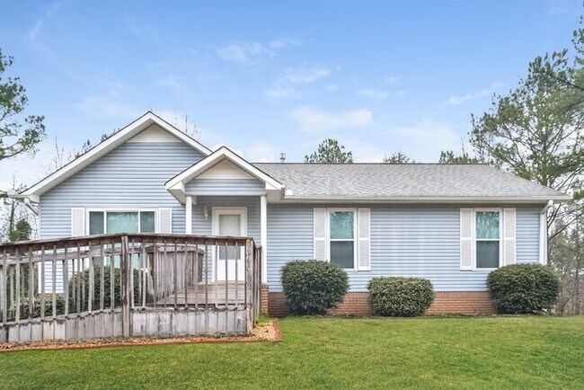 Primary Photo - 339 White Springs Rd