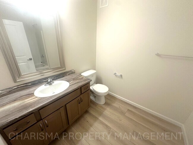 Building Photo - 9300 W 32nd St