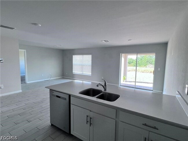 Building Photo - 7020 Ramrod Cir