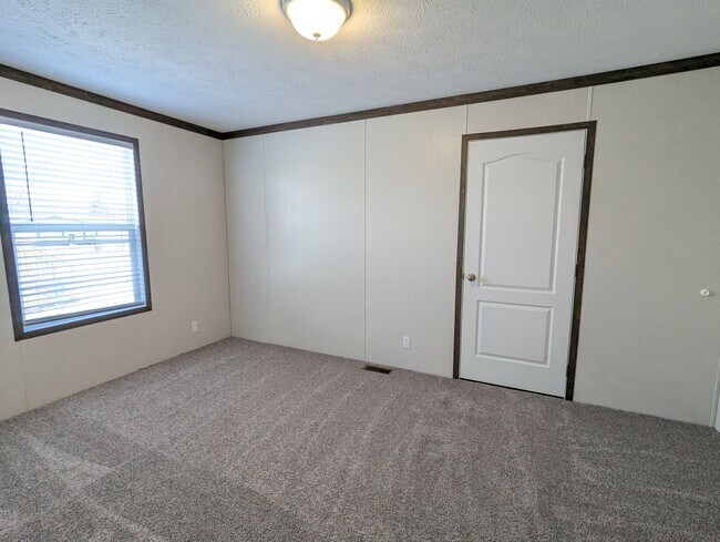 Building Photo - 205 Colorado St