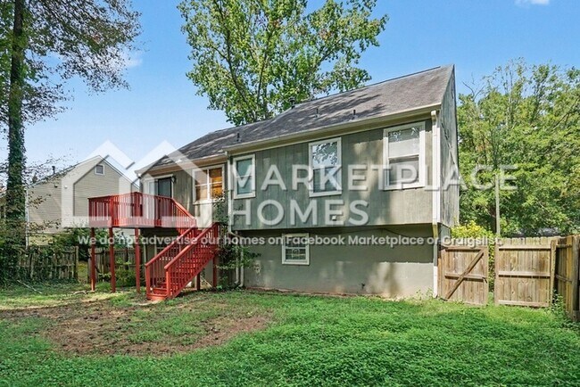 Building Photo - 1488 Devon Mill Way