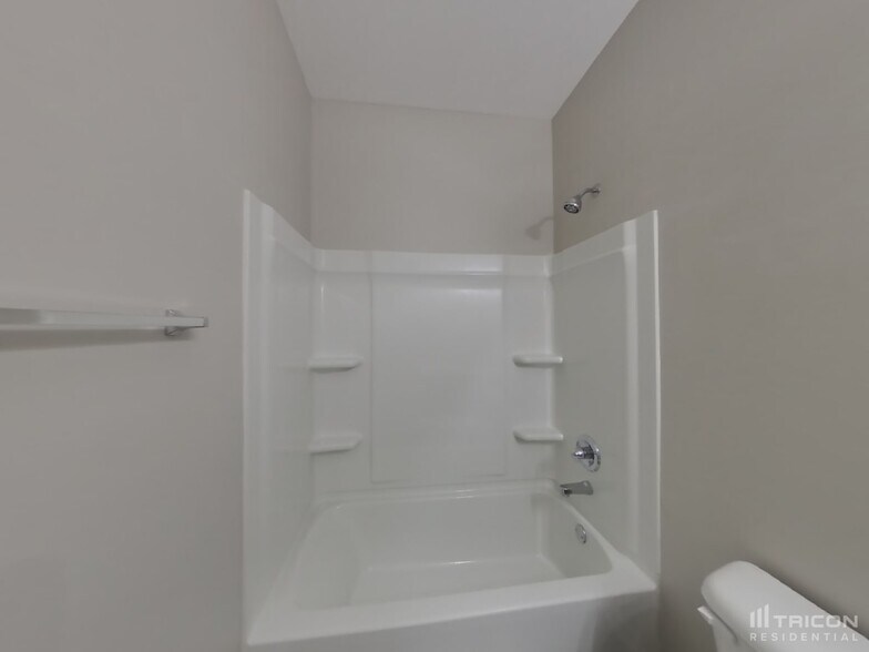 Building Photo - 4220 Stubbington Ln