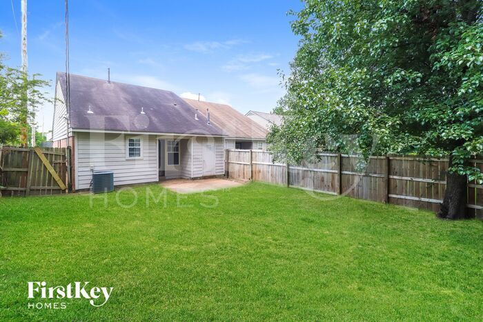 Building Photo - 6856 Meadow Chase Ln