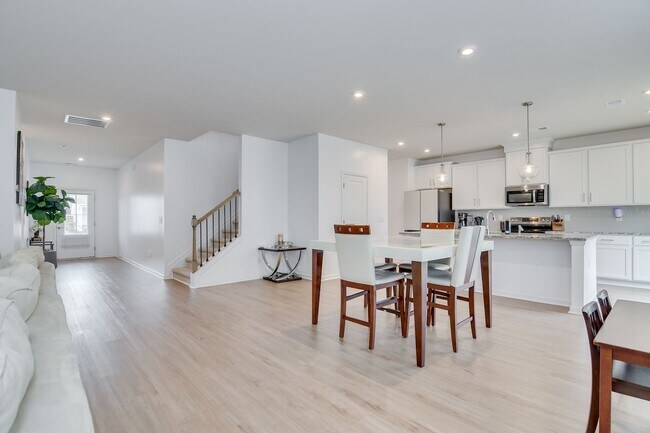 Building Photo - Harlem Beauty!