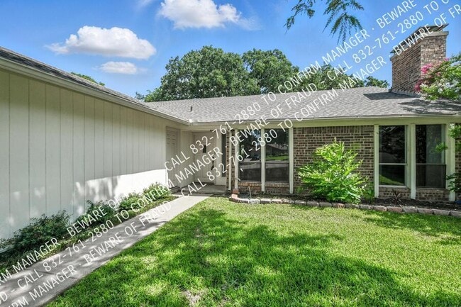 Building Photo - 1106 Paluxy Ct
