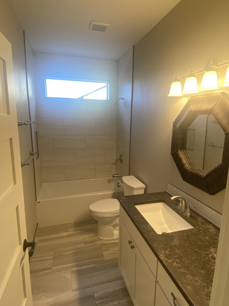 Hall Bath - 1706 E Ashford Way
