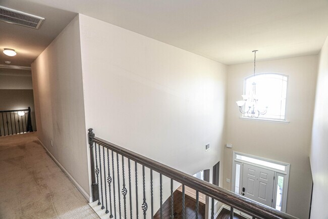 Building Photo - 1357 Highwoods Pass