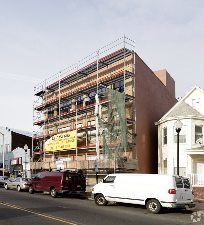 Building Photo - 226 New Brunswick Ave