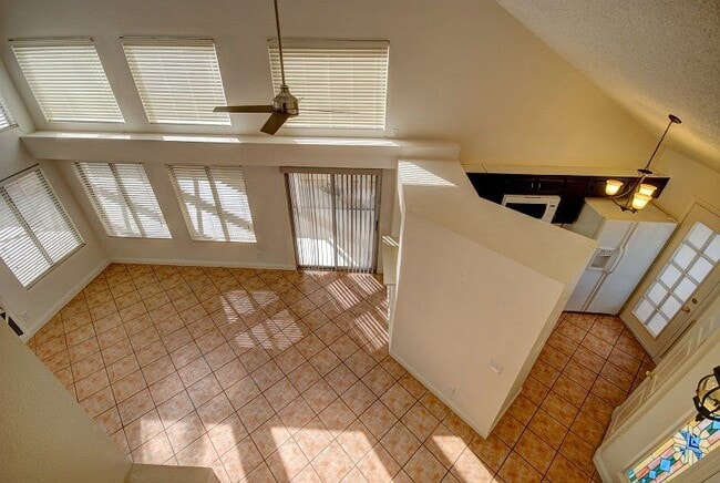 Building Photo - 6549 Lemitar Dr