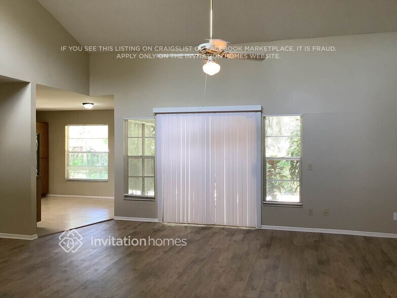 Building Photo - 1557 Long Pond Dr