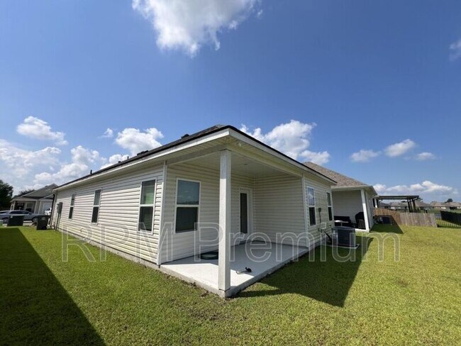 Building Photo - 1255 Drago Dr