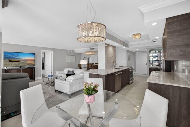 Building Photo - 4200 N Ocean Dr