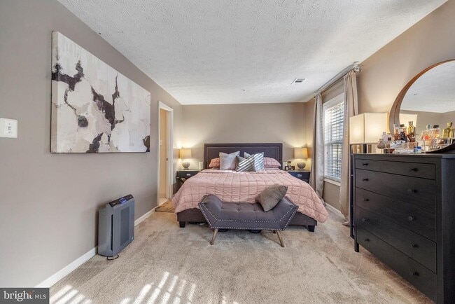 Building Photo - 5501 E Boniwood Turn