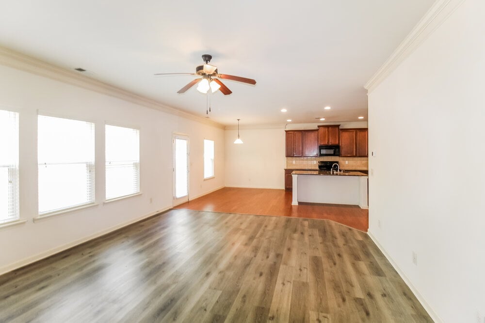 Building Photo - 4322 Mill Farm Ln NE