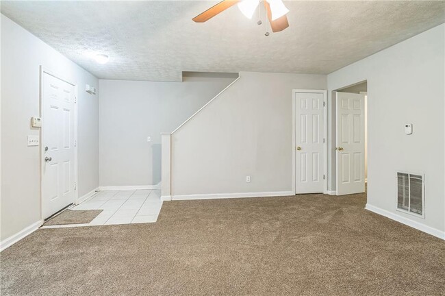 Building Photo - 5638 Fair Creek Way