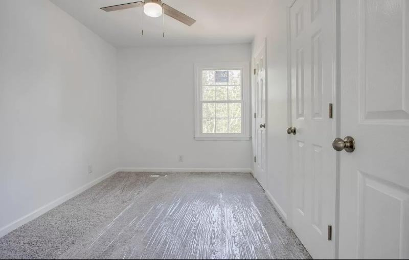 Building Photo - 606 Castlegate Dr