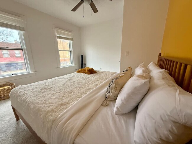 Building Photo - 309-311 West 4th Avenue-SI ID1265639P