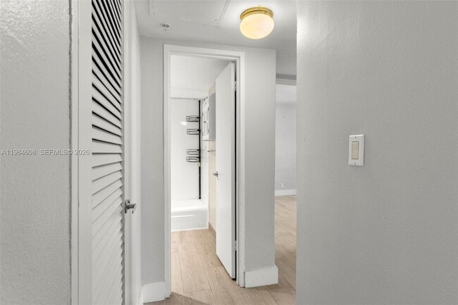 Building Photo - 3001 S Ocean Dr