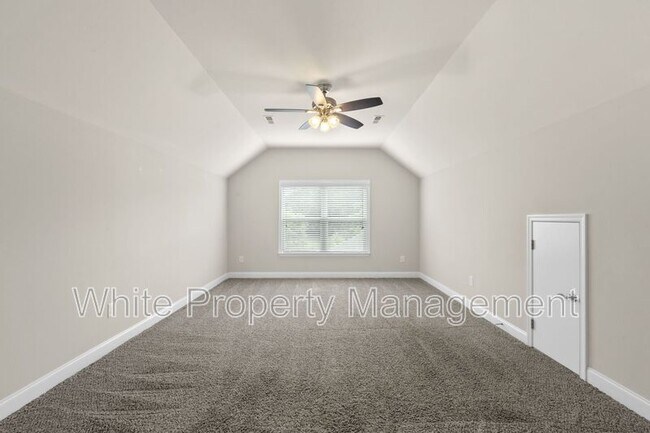 Building Photo - 1830 Alden Oaks Dr