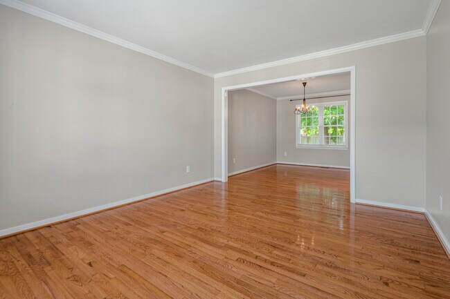Building Photo - 3924 Liberty Point Dr