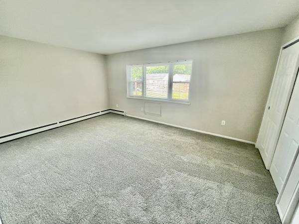 Building Photo - 270 Bloomfield Ave