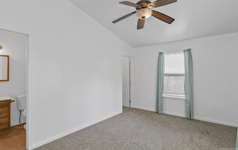 Building Photo - 570 N 8th E