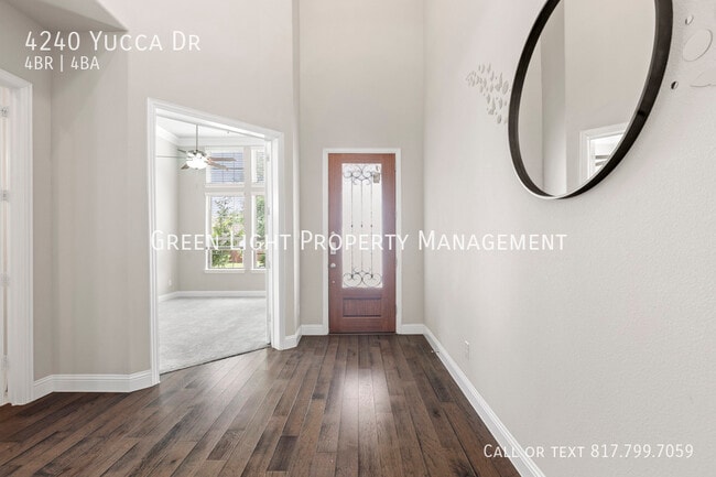 Building Photo - 4240 Yucca Dr