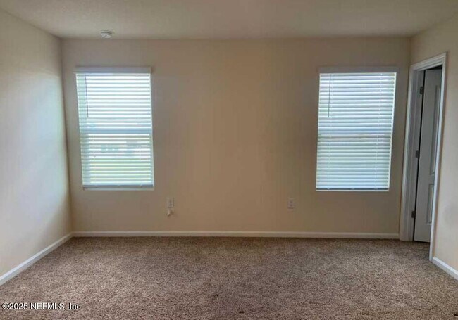 Building Photo - 15747 Equine Gait Dr